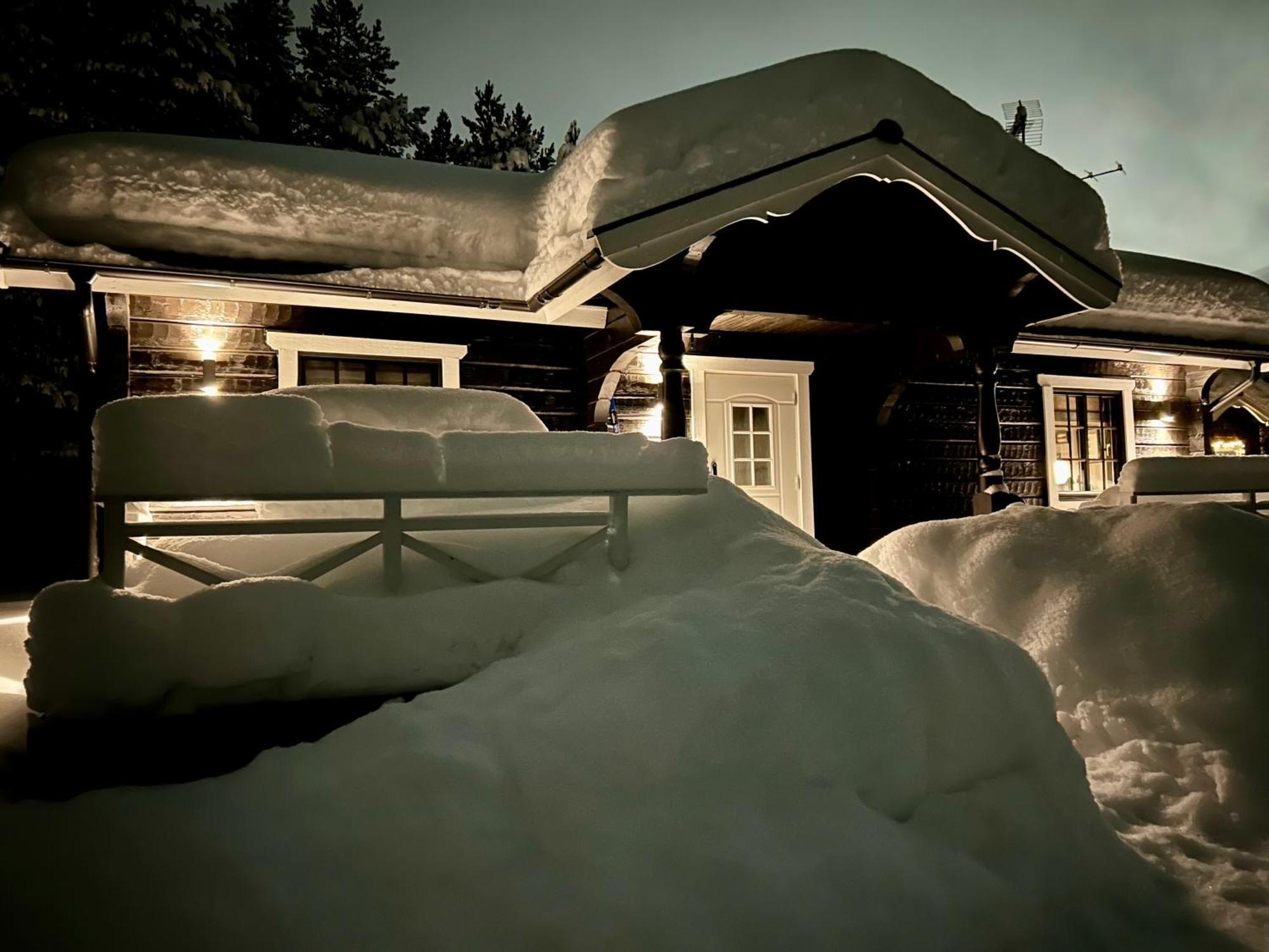 Nymon Mountain Lodge Stöten Buitenkant foto